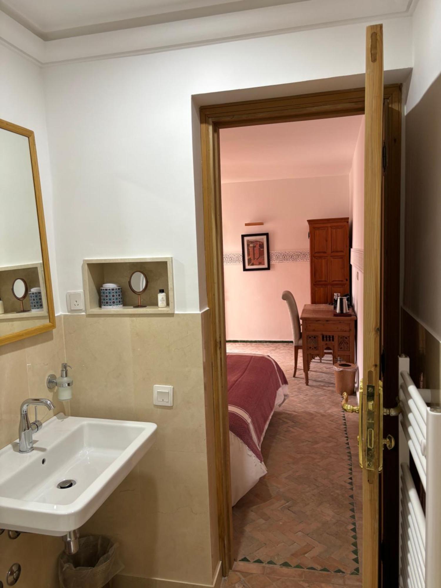 Dar Al Miraaj Hotel Rabat Exterior photo